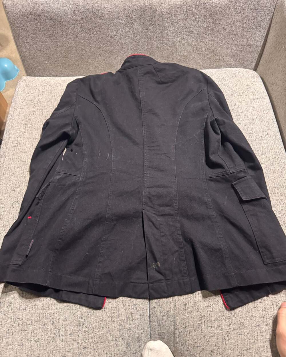 Tripp NYC Men's Black Gothic Military General Jacket with Red Trim - Picture 5 of 8